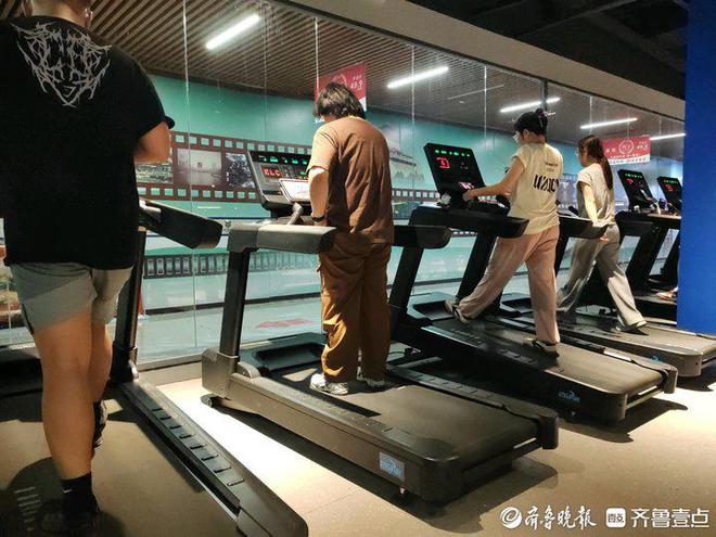 开云网站：壹点调查一年至少开了50家24小时健身房在济快速“扩张”(图1)