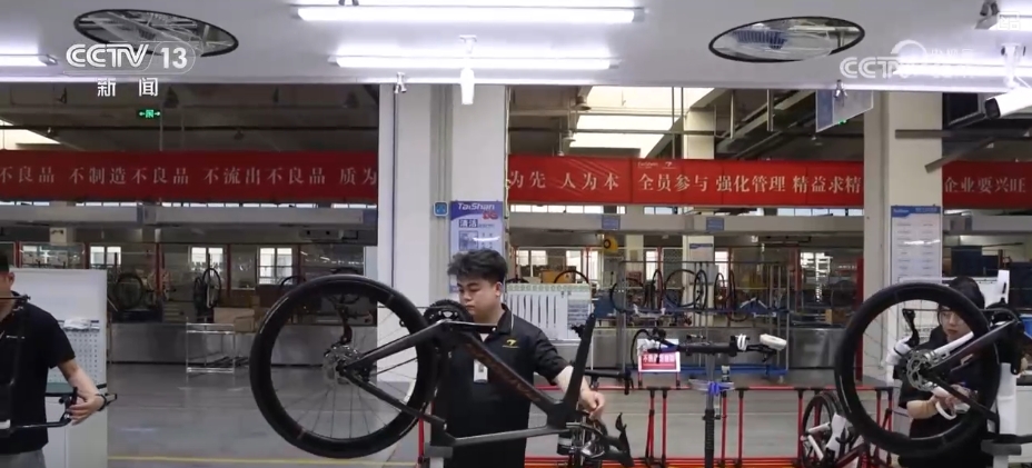 Kaiyun中国：央视《朝闻天下》关注山东宁津：小县城“炼”就健身器材大产业(图11)